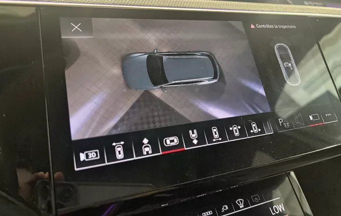 AUDI Q8 E-TRON 55 408 ch 114 kWh Quattro S line photo 21 2129626