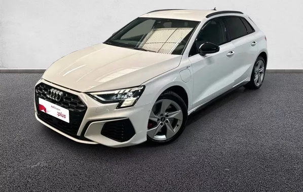 AUDI A3 Sportback 45 TFSIe 245 S tronic 6 WAUZZZGY8NA091210