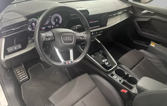 AUDI A3 Sportback 45 TFSIe 245 S tronic 6 photo 11 2119910