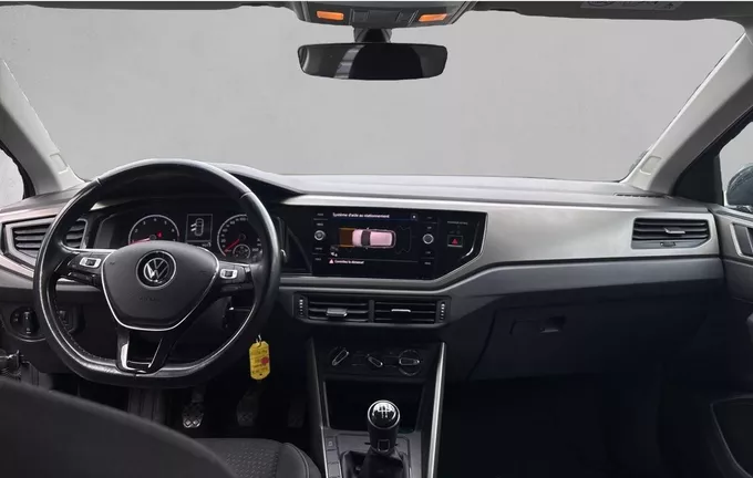 VOLKSWAGEN POLO 1.0 80 S&S BVM5 Business extérieur trois quart avant droit 2127664
