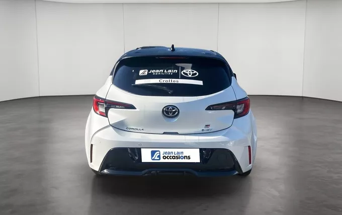 TOYOTA COROLLA HYBRIDE 140ch GR Sport extérieur arrière 1104004