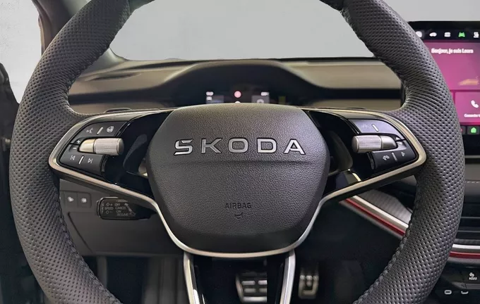 SKODA ENYAQ Coupé 85 Sportline photo 12 1321