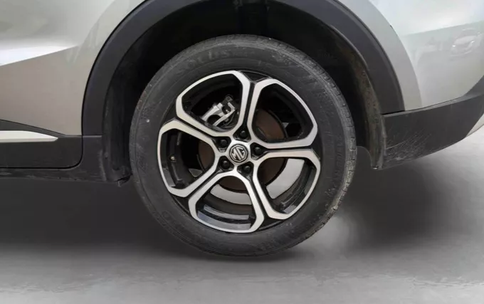 MG ZS 1.5 L Hybrid+ 197 ch Comfort photo 9 601332