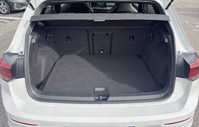 VOLKSWAGEN GOLF 1.5 eTSI OPF 150 DSG7 R-Line photo 10 2131560