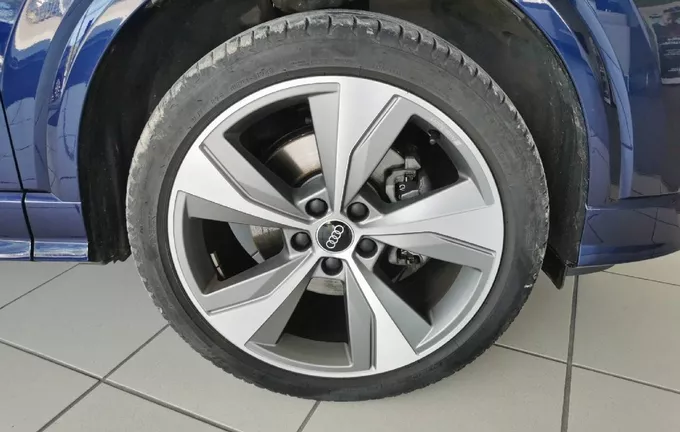 AUDI Q2 35 TFSI 150 S tronic 7 S line Plus photo 9 2129111
