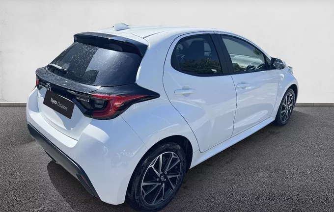 TOYOTA YARIS Hybride 116h Design extérieur trois quart arrière droit 1103480