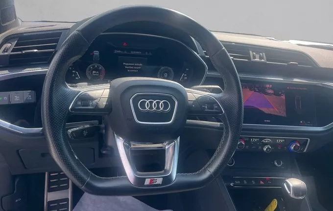 AUDI Q3 35 TDI 150 ch S tronic 7 Quattro S Edition photo 12 560668