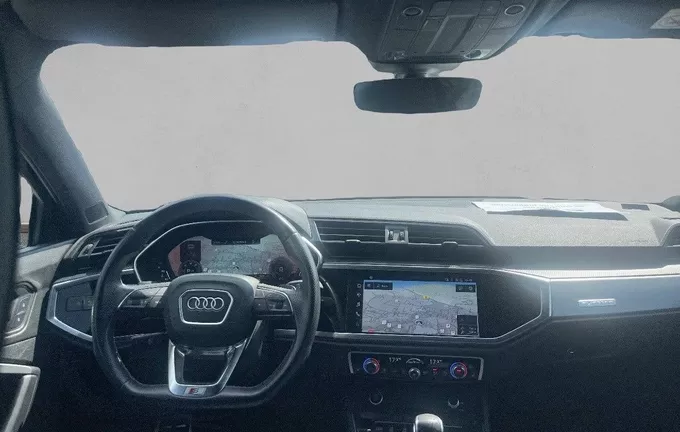 AUDI Q3 35 TDI 150 ch S tronic 7 Quattro S Edition photo 18 560668