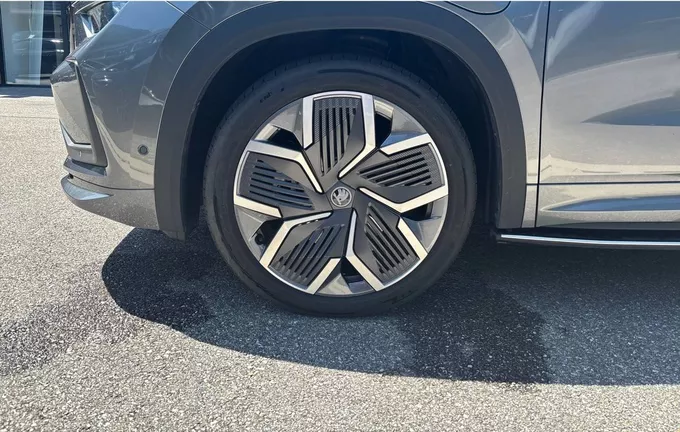 SKODA KODIAQ 1.5 TSI 204 ch PHEV DSG6 5pl Sportline photo 12 2129901
