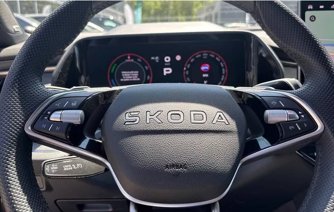 SKODA KODIAQ 1.5 TSI 204 ch PHEV DSG6 5pl Sportline photo 20 2129901