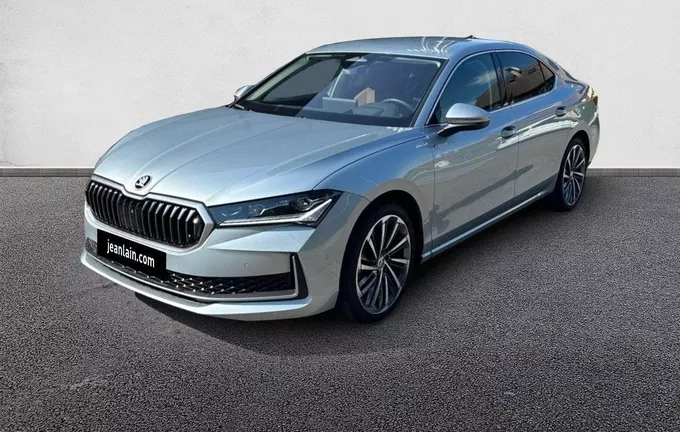 SKODA SUPERB Berline 1.5 TSI mHEV 150 ch ACT DSG7 Laurin & Klement extérieur trois quart avant gauche 9634