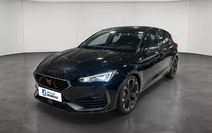 CUPRA LEON 2.0 TSI 300 ch DSG7 VZ extérieur trois quart avant gauche 2131889