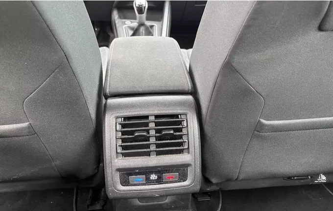 VOLKSWAGEN GOLF 1.0 TSI OPF 110 BVM6 Life photo 17 2129389