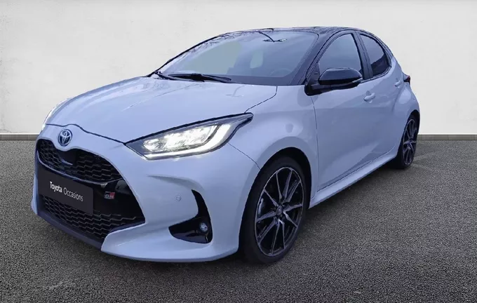 TOYOTA YARIS Hybride 116h GR Sport extérieur trois quart avant gauche 1103078