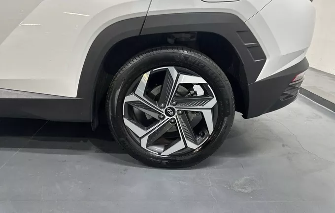 HYUNDAI TUCSON 1.6 T-GDI 265 HTRAC Plug-in BVA6 Creative photo 9 13963