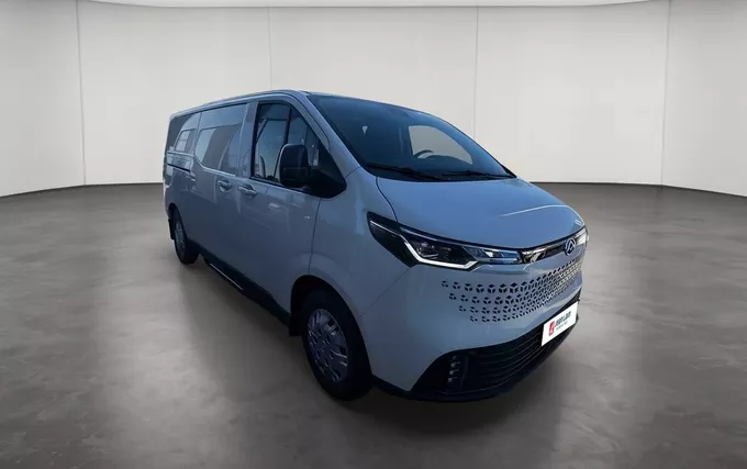 MAXUS DELIVER7 FOURGON L2H1 2.0D 150 CH extérieur trois quart avant droit 6803068