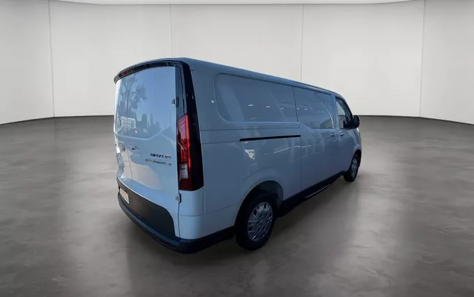 MAXUS DELIVER7 FOURGON L2H1 2.0D 150 CH extérieur trois quart arrière droit 6803068