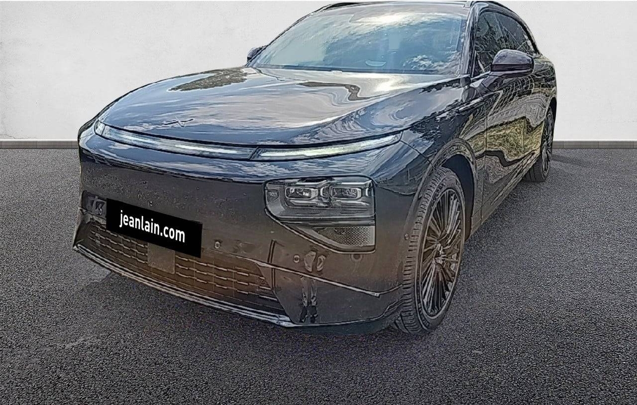 XPENG G9