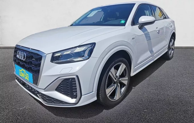 AUDI Q2 30 TFSI 110 BVM6 Advanced extérieur trois quart avant gauche 213365