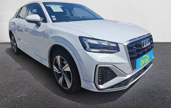 AUDI Q2 30 TFSI 110 BVM6 Advanced extérieur trois quart avant droit 213365