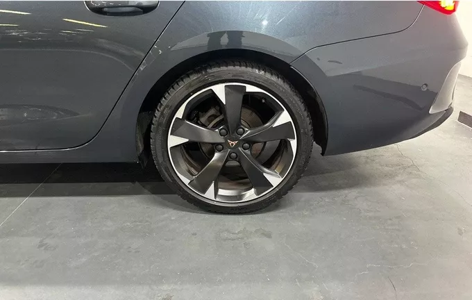 CUPRA LEON Sportstourer 1.5 eTSI 150 ch DSG7 photo 12 2121826