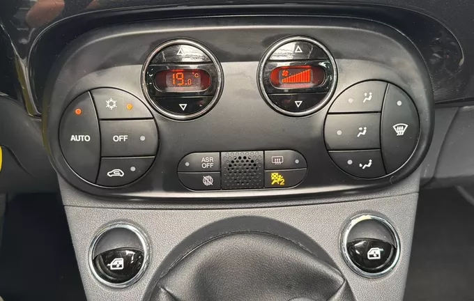 FIAT 500 C 0.9 85 ch TwinAir S&S Club photo 14 213291