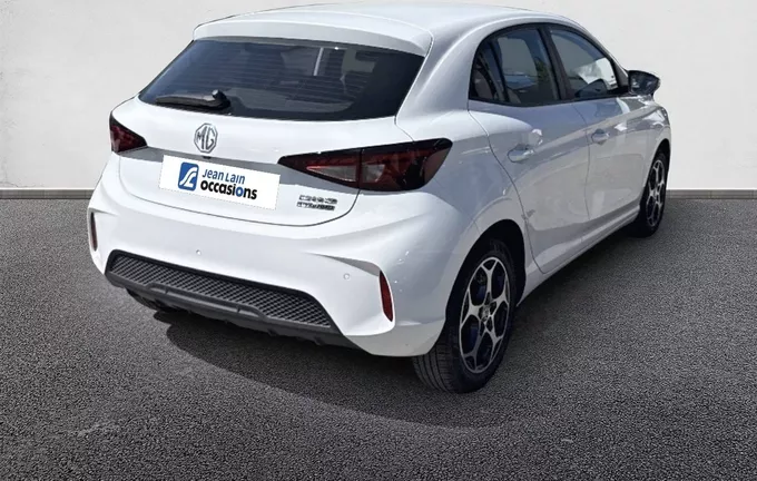 MG MG3 1.5 L Hybrid+ 195 ch Comfort extérieur trois quart arrière droit 601109