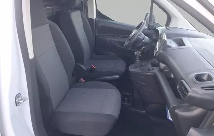 FIAT DOBLO FOURGON M 650KG BLUEHDI 100 S&S BVM6 photo 17 106155