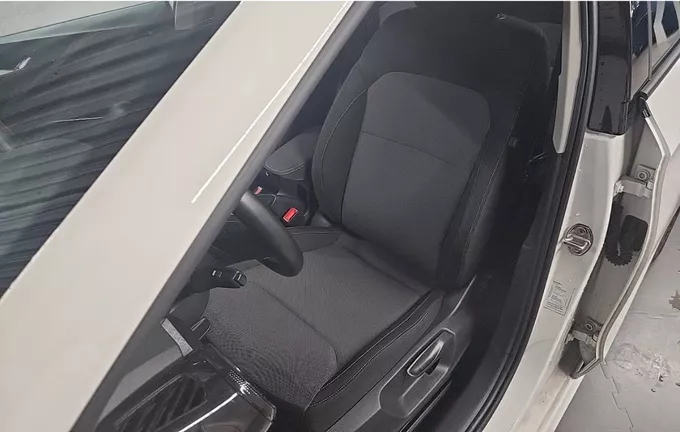 SKODA FABIA 1.0 TSI 95 ch BVM5 Ambition extérieur trois quart arrière droit 2127929