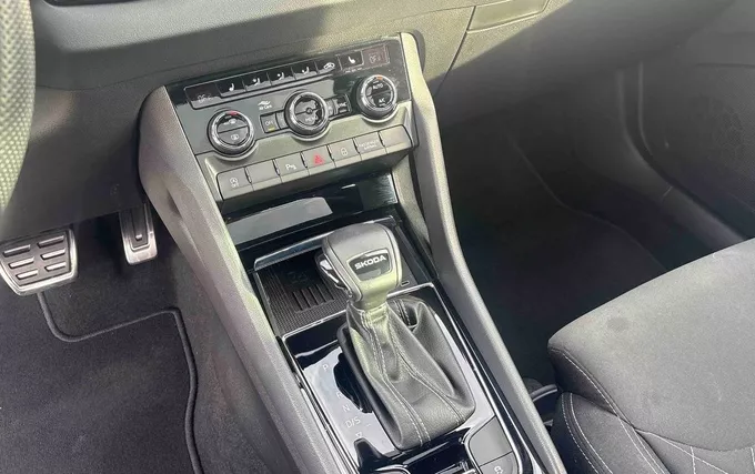 SKODA KAROQ 1.5 TSI Evo 2 150 ch ACT DSG7 Sportline photo 13 2131915