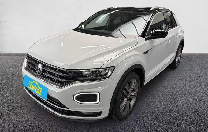VOLKSWAGEN T-ROC 2.0 TDI 150 Start/Stop DSG7 R-Line extérieur trois quart avant gauche 213258