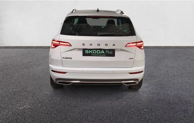 SKODA KAROQ 2.0 TDI 150 ch SCR DSG7 4x4 Sportline extérieur arrière 2130110