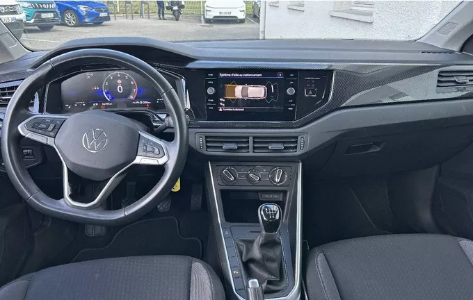 VOLKSWAGEN POLO 1.0 TSI 95 S&S BVM5 Life Plus extérieur trois quart avant droit 2120226