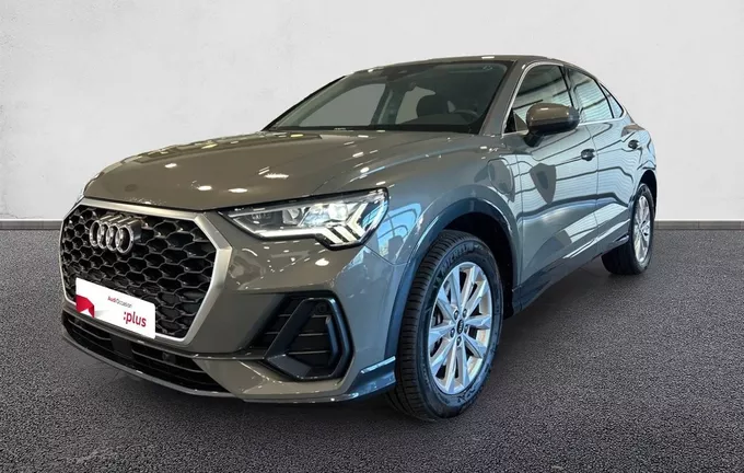 AUDI Q3 Sportback 45 TFSIe 245 ch S tronic 6 extérieur trois quart avant gauche 2131236