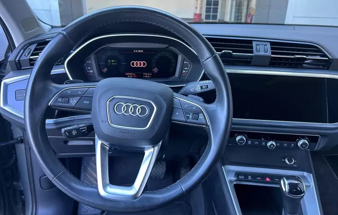 AUDI Q3 Sportback 45 TFSIe 245 ch S tronic 6 photo 12 2131236