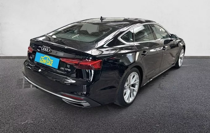 AUDI A5 Sportback 35 TFSI 150 S tronic 7 Business Line extérieur trois quart arrière droit 212679