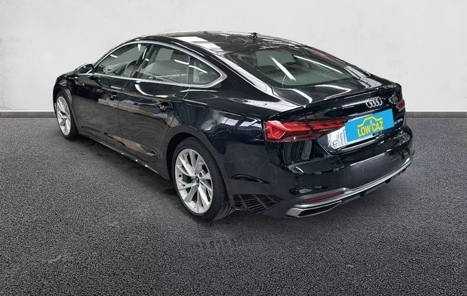 AUDI A5 Sportback 35 TFSI 150 S tronic 7 Business Line extérieur trois quart arrière gauche 212679