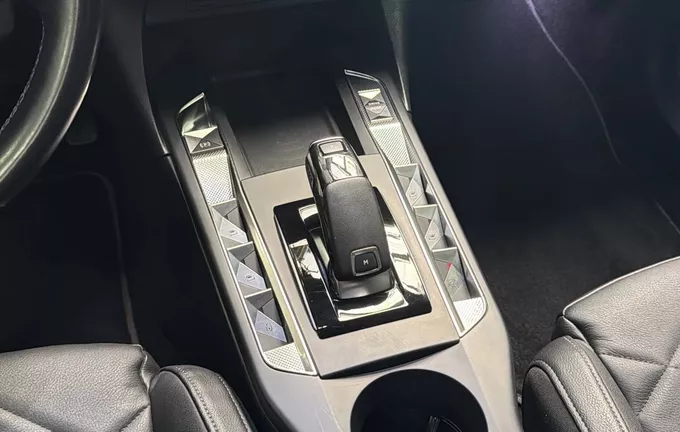 DS DS3 Crossback PureTech 130 EAT8 Grand Chic photo 13 213353