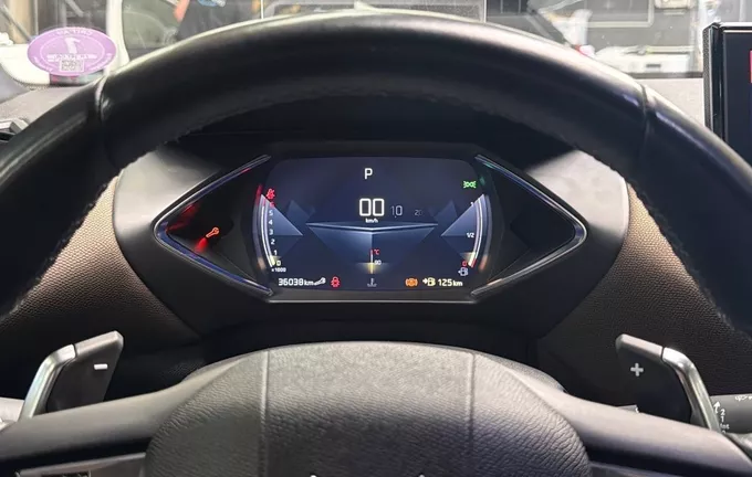 DS DS3 Crossback PureTech 130 EAT8 Grand Chic photo 16 213353