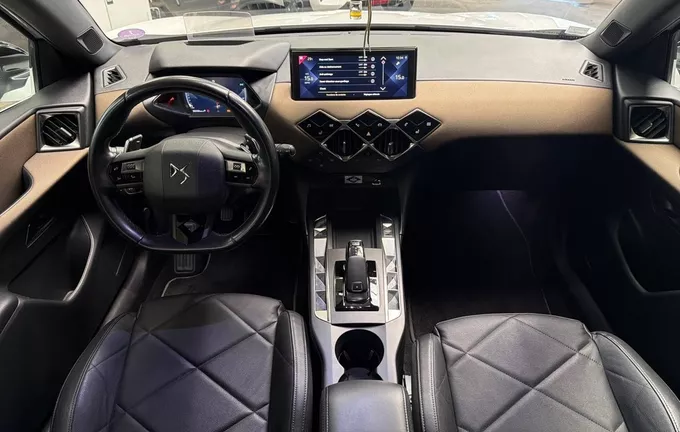 DS DS3 Crossback PureTech 130 EAT8 Grand Chic photo 18 213353