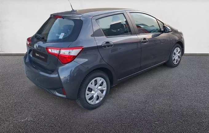 TOYOTA YARIS 110 VVT-i CVT Ultimate extérieur trois quart arrière droit 1103963