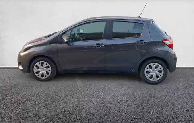 TOYOTA YARIS 110 VVT-i CVT Ultimate extérieur côté gauche 1103963