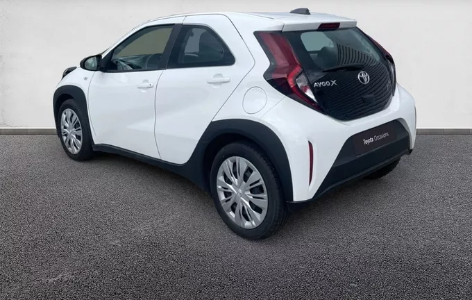 TOYOTA AYGO X 1.0 VVT-i 72 S-CVT Dynamic extérieur trois quart arrière gauche 1103356