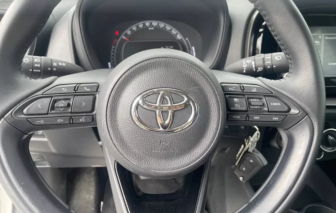 TOYOTA AYGO X 1.0 VVT-i 72 S-CVT Dynamic photo 12 1103356