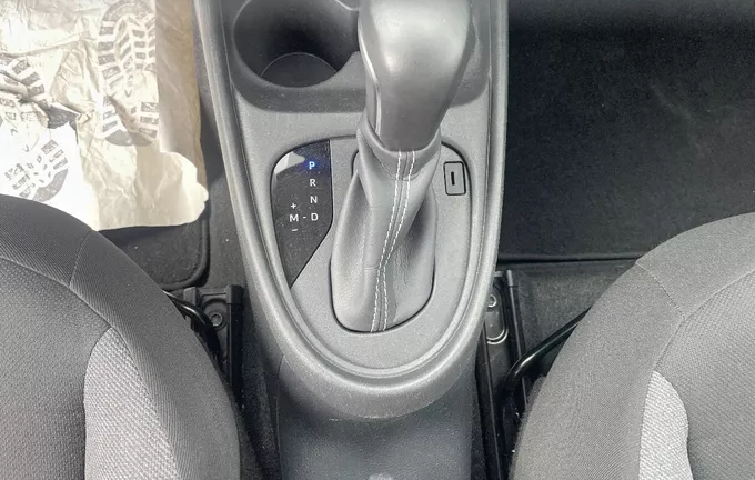 TOYOTA AYGO X 1.0 VVT-i 72 S-CVT Dynamic photo 13 1103356