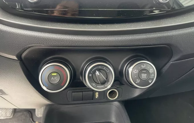 TOYOTA AYGO X 1.0 VVT-i 72 S-CVT Dynamic photo 14 1103356