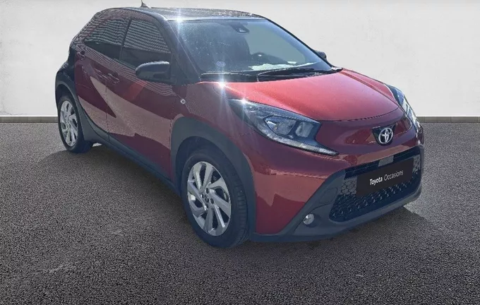 TOYOTA AYGO X 1.0 VVT-i 72 Design extérieur trois quart avant droit 1103817