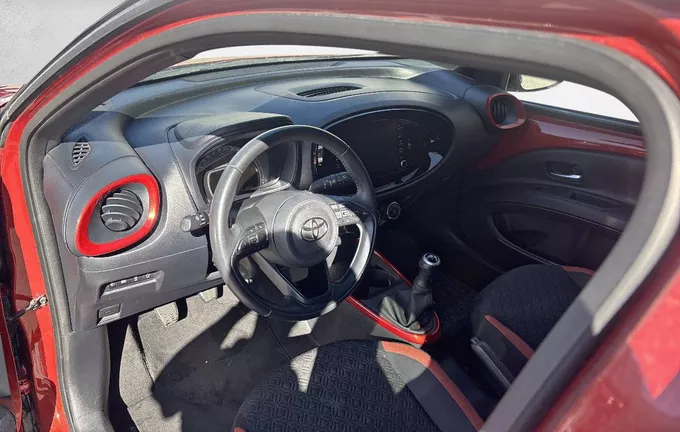 TOYOTA AYGO X 1.0 VVT-i 72 Design photo 11 1103817