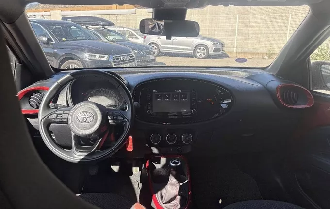TOYOTA AYGO X 1.0 VVT-i 72 Design photo 18 1103817