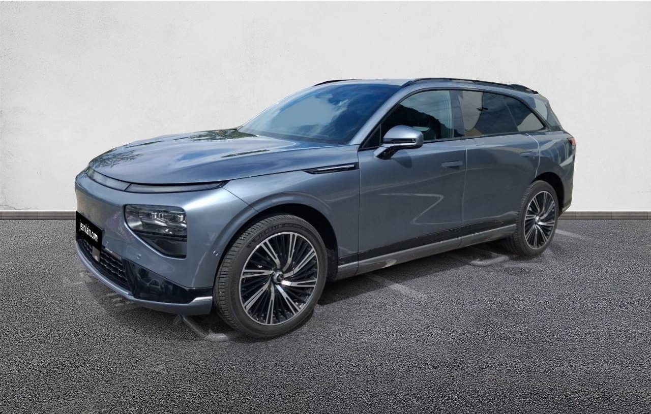 XPENG G9